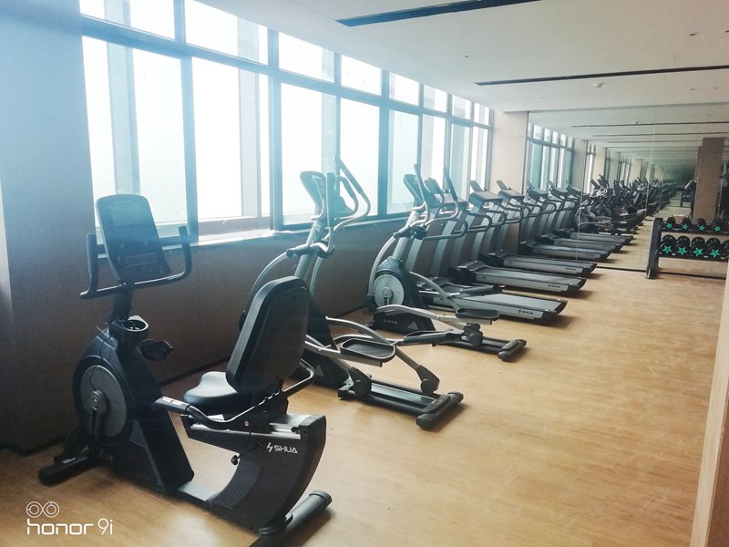 企事业单位健身房|房地产社区健身房-广西今年会jinnianhui体育健身器材有限公司